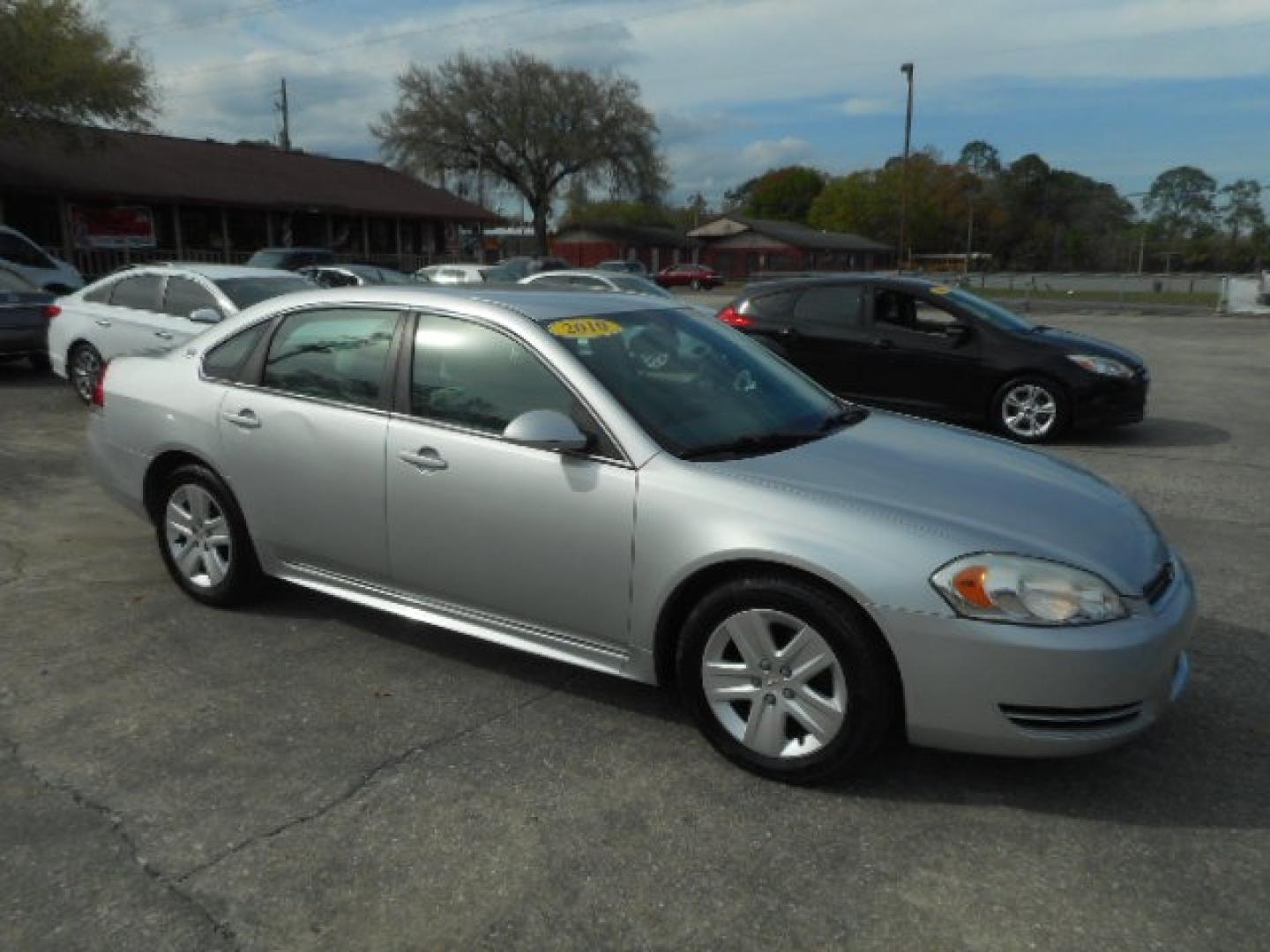 2010 SILVER CHEVROLET IMPALA LS (2G1WA5EK4A1) , located at 1200 Cassat Avenue, Jacksonville, FL, 32205, (904) 695-1885, 30.302404, -81.731033 - Photo#2